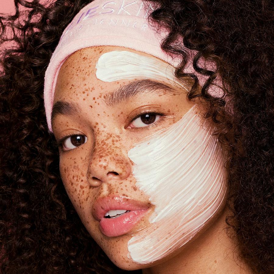 HYDRATING FACE MASK
